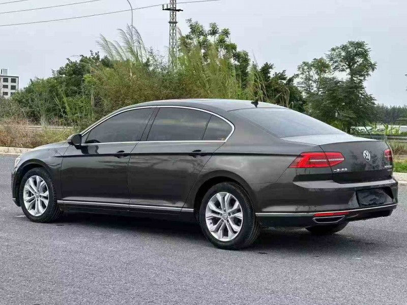 珠海19年大众迈腾8