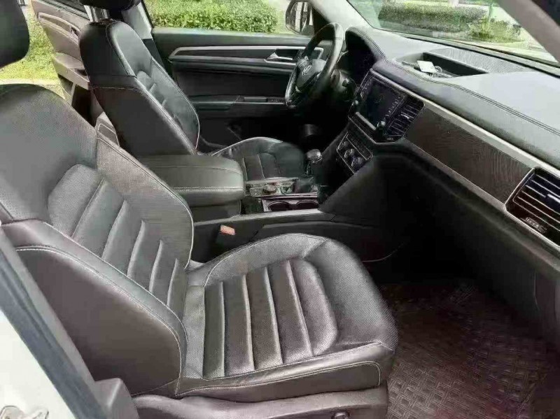 徐州22年大众途昂9