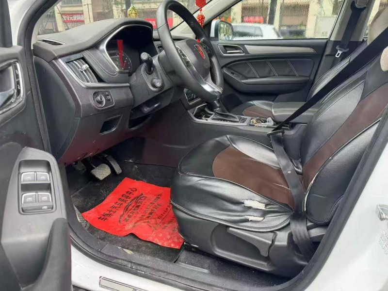 咸阳19年荣威RX53