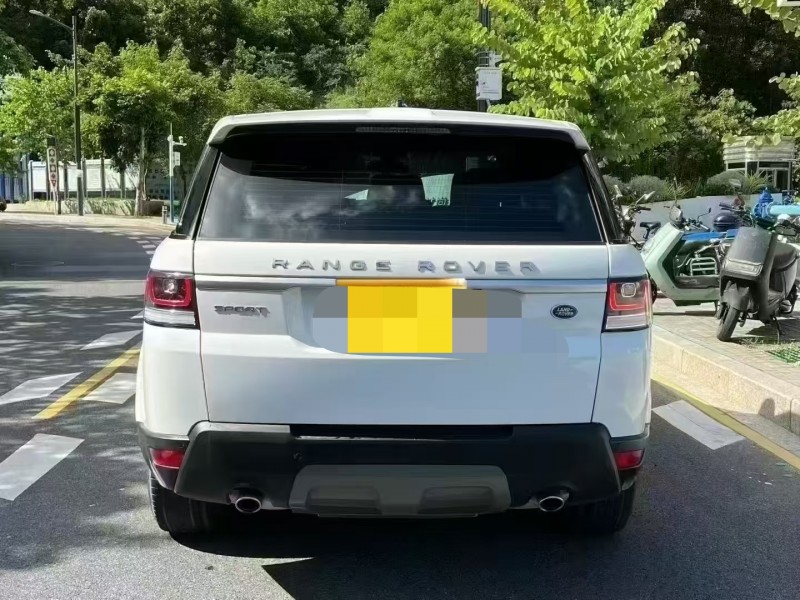 广州17年路虎揽胜运动9