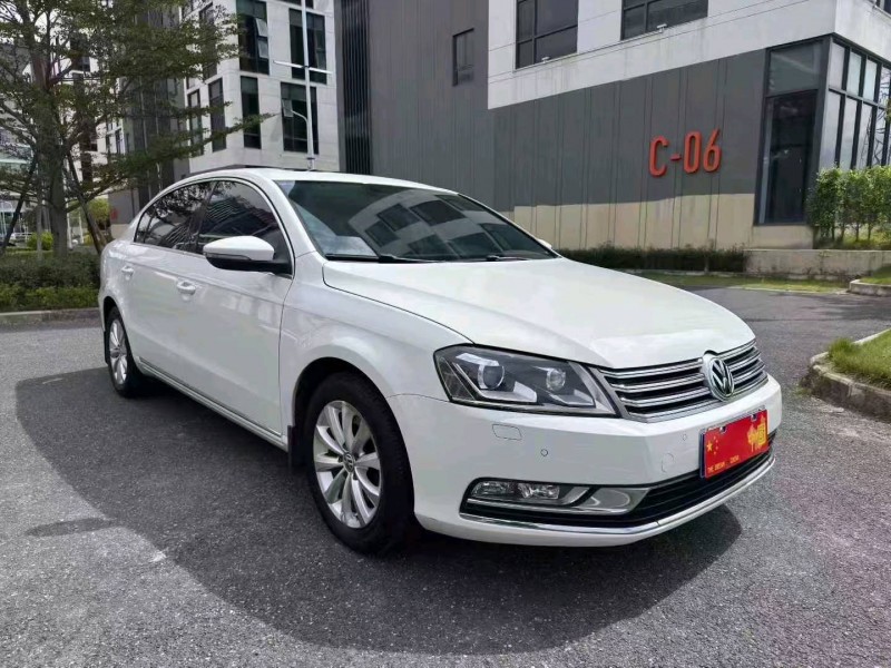 广州13年大众迈腾2