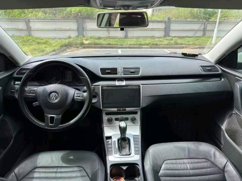 广州13年大众迈腾4