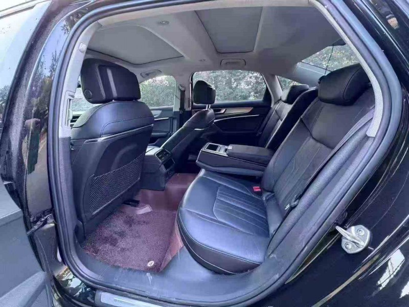 黄石21年奥迪A6L6