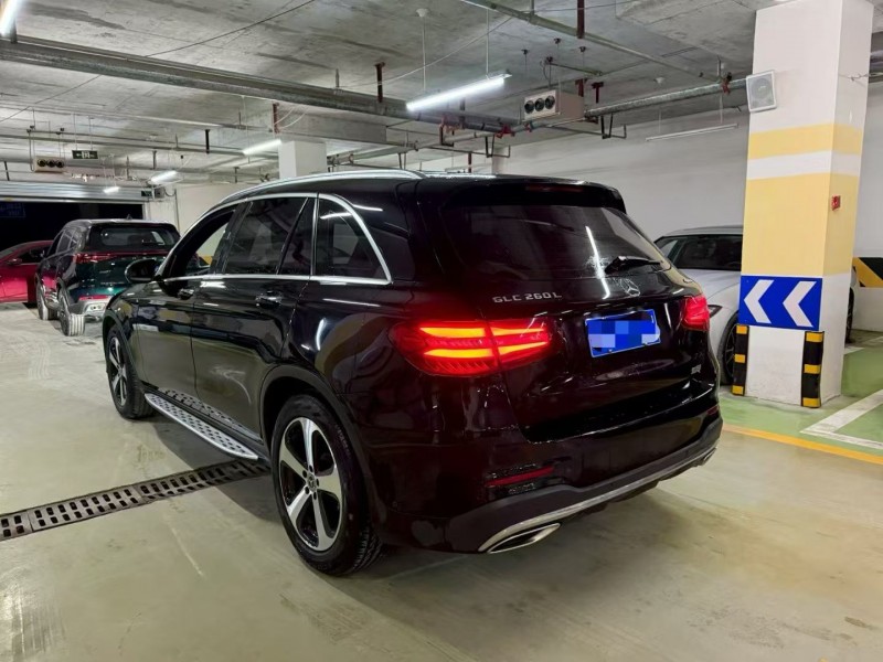 成都19年奔驰GLC6