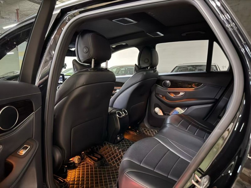 成都19年奔驰GLC9