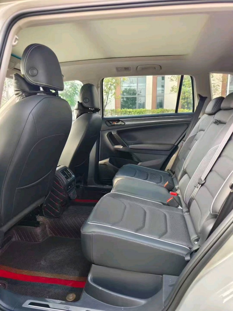 广州21年大众途观6