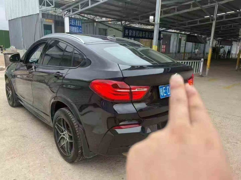 荆门18年宝马X47