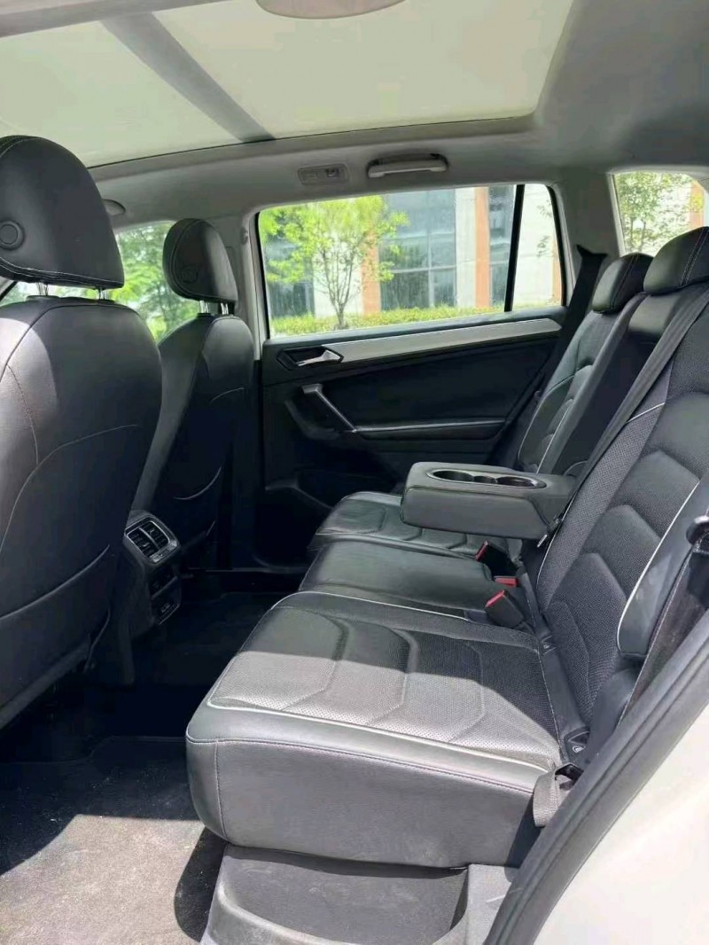 广州17年大众途观6