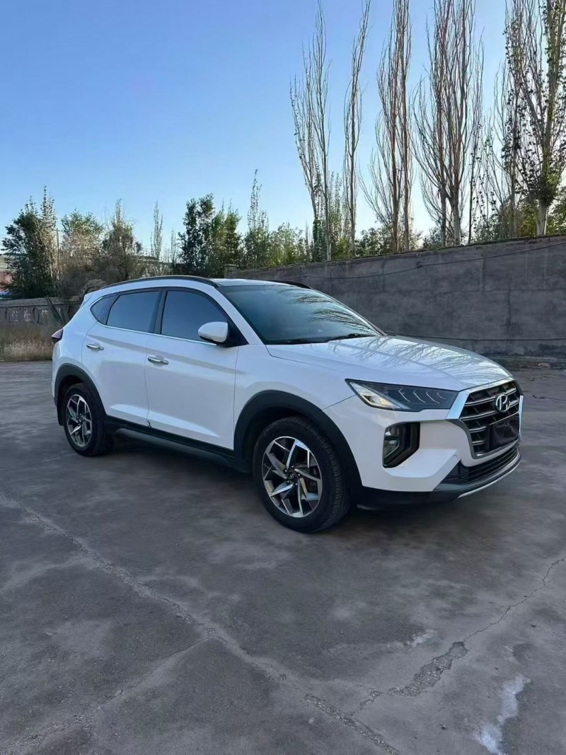 邢台19年现代途胜3