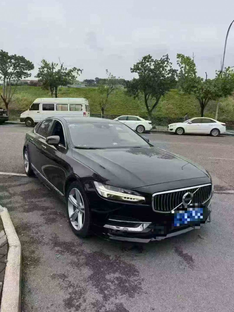 重庆18年沃尔沃S903