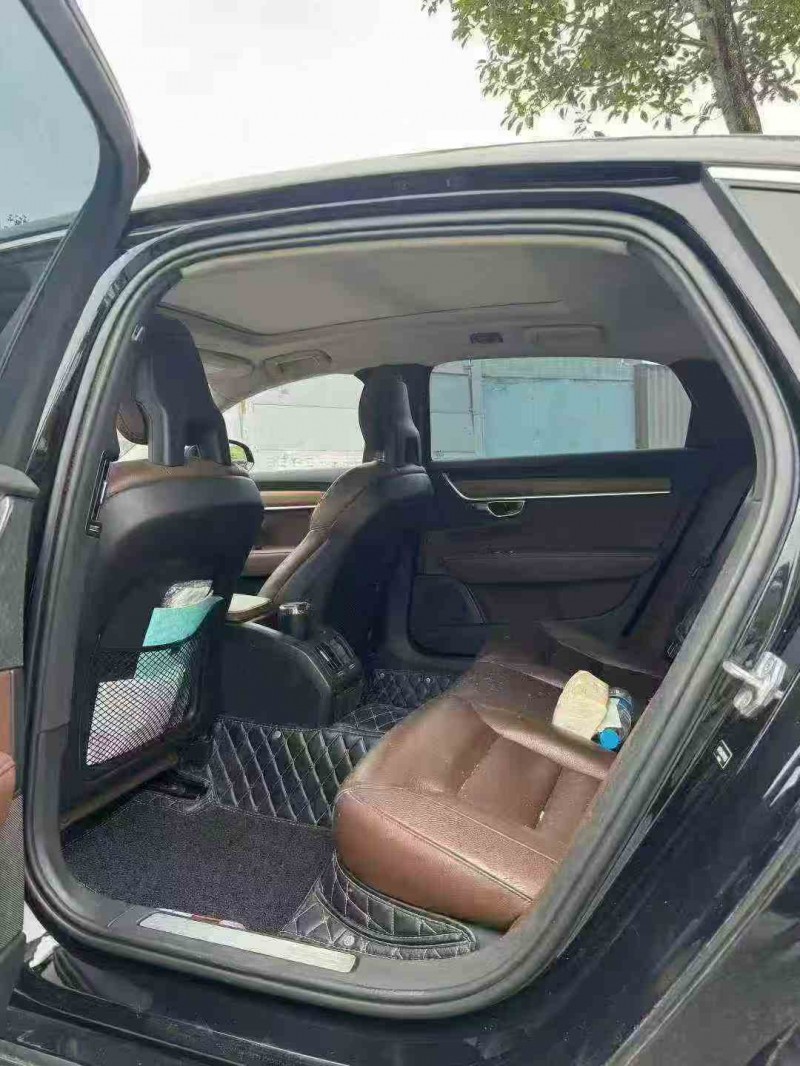 重庆18年沃尔沃S906