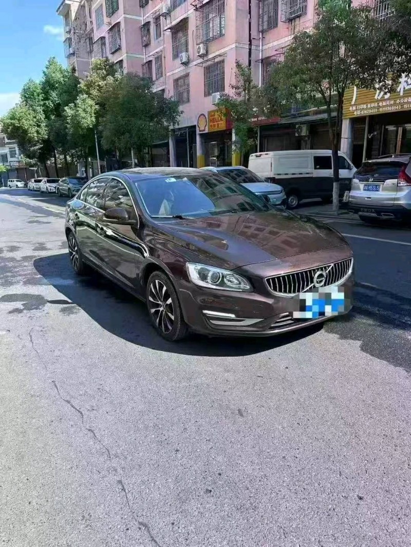 长沙19年沃尔沃S60L3