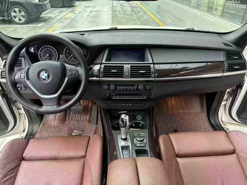 深圳14年宝马X55