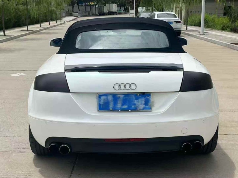 西安10年奥迪TT9