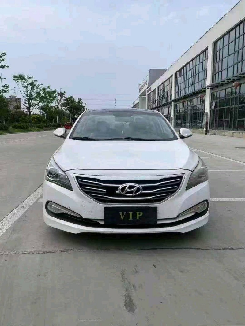 徐州17年现代名图1