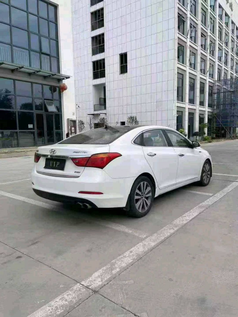 徐州17年现代名图5