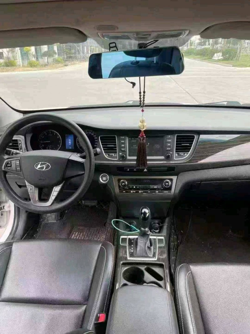 徐州17年现代名图7