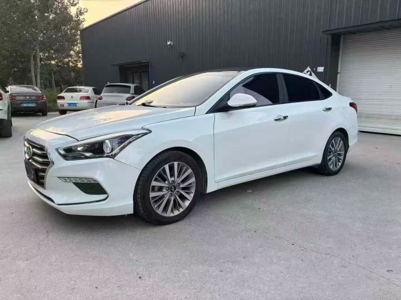 徐州18年现代名图3