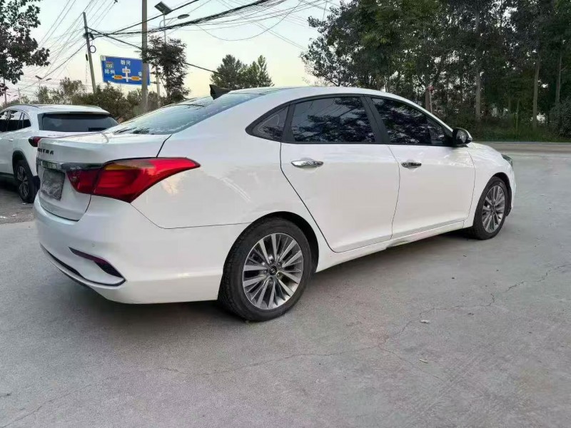 徐州18年现代名图8