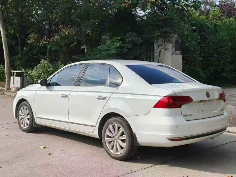 安阳18年大众宝来7