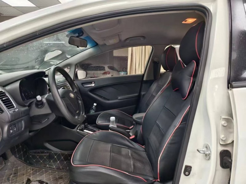 成都18年起亚K36