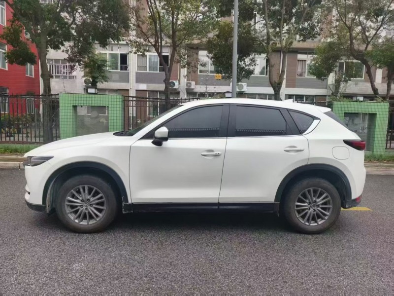 成都22年马自达CX-57