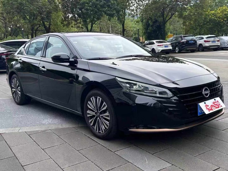 佛山25年日产天籁2