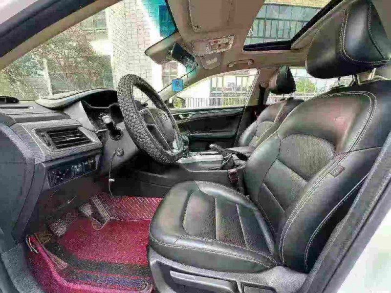 佛山18年吉利帝豪4