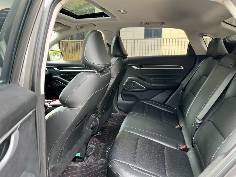 佛山23年吉利帝豪5