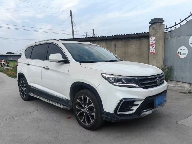 成都18年东风景逸3