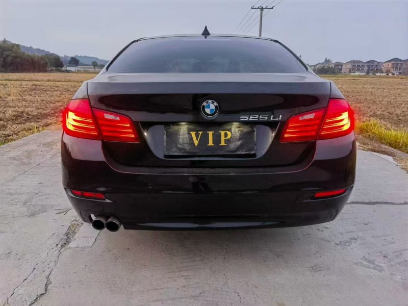 宁波14年宝马5系9