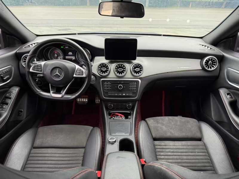 徐州16年奔驰CLA5