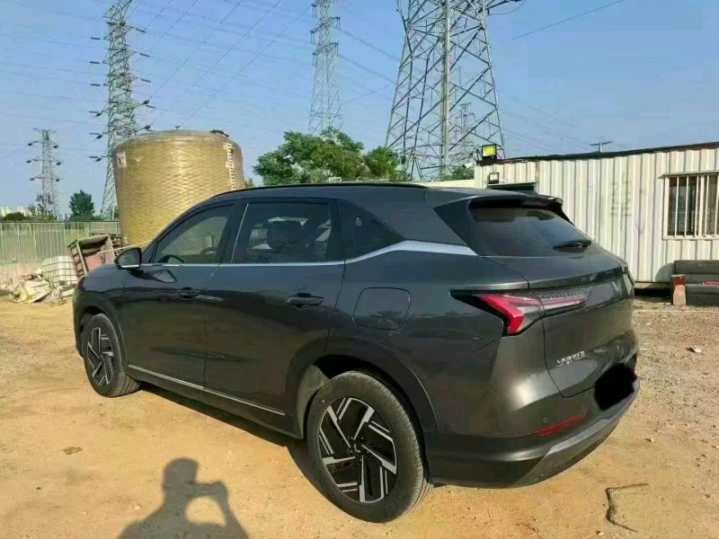 青岛25年五菱汽车星光8