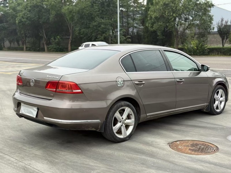 徐州14年大众迈腾9