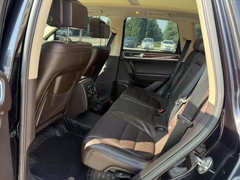 郑州12年大众途锐2