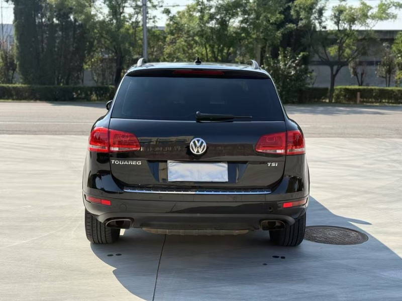 郑州12年大众途锐7