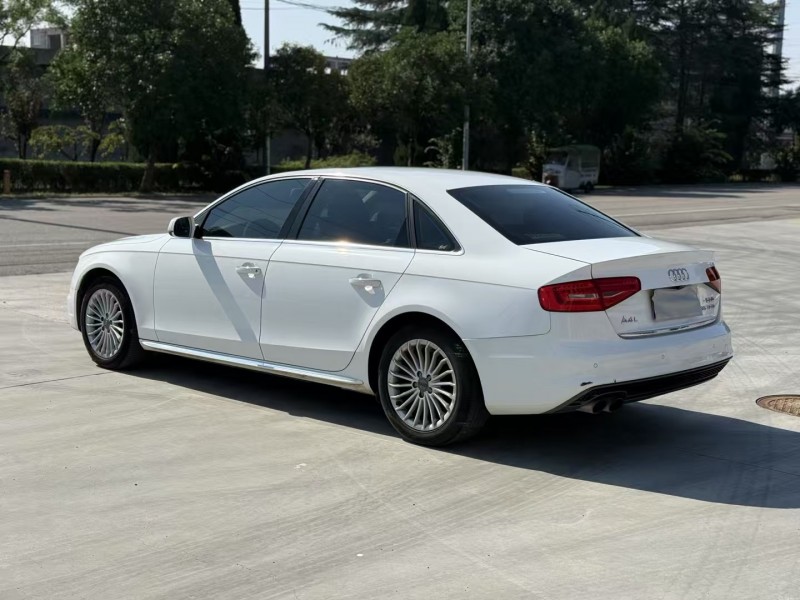 徐州16年奥迪A4L8