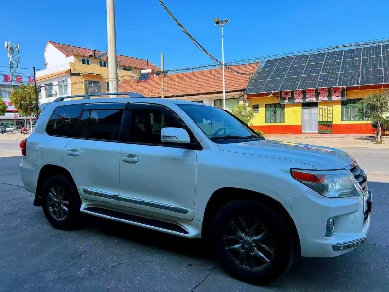 东营15年丰田兰德酷路泽3