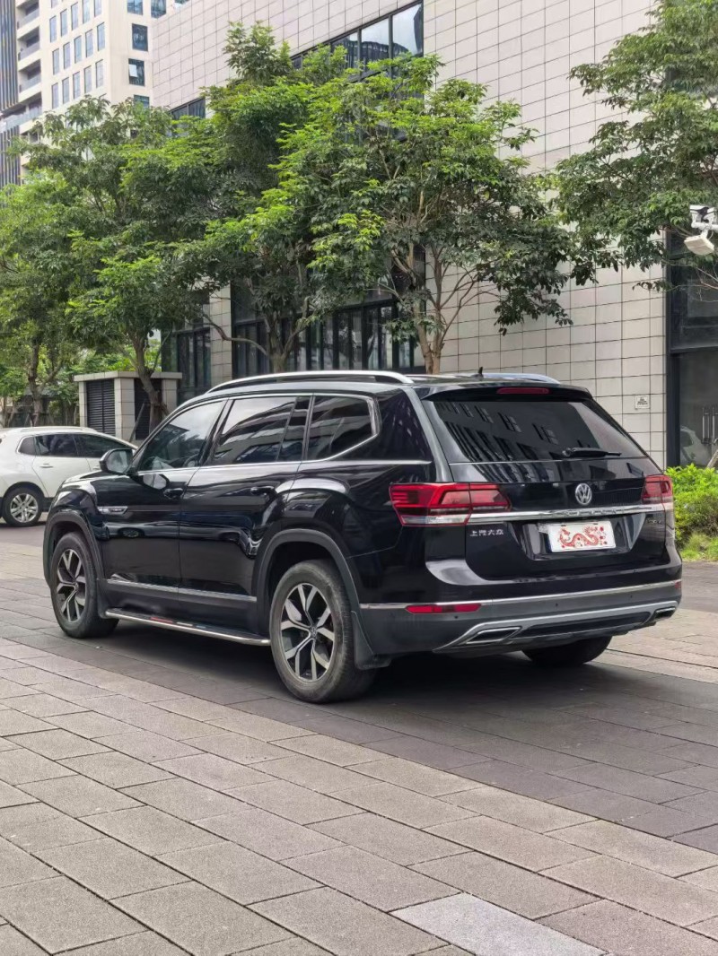 佛山18年大众途昂7