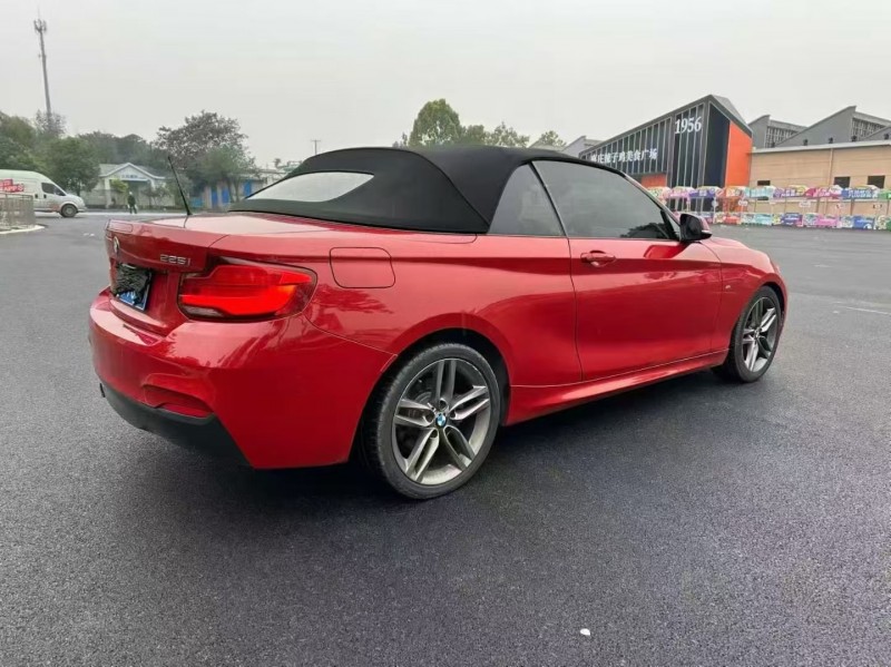 济南19年宝马2系8