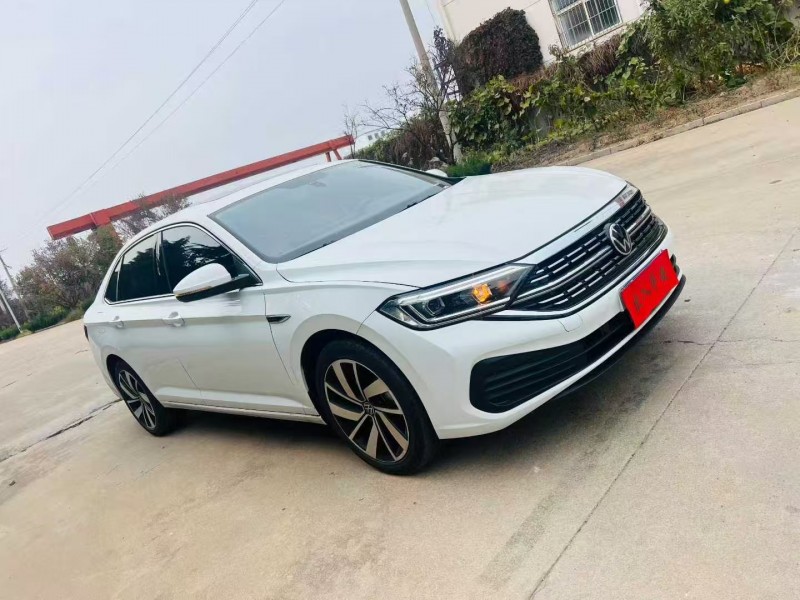 青岛25年大众速腾2