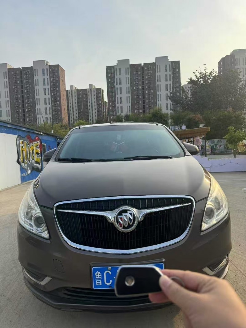 东营17年别克GL81