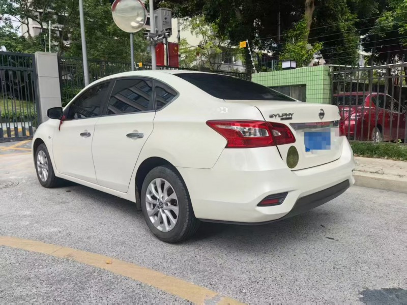 成都23年日产轩逸8