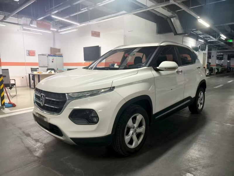 成都18年宝骏5103