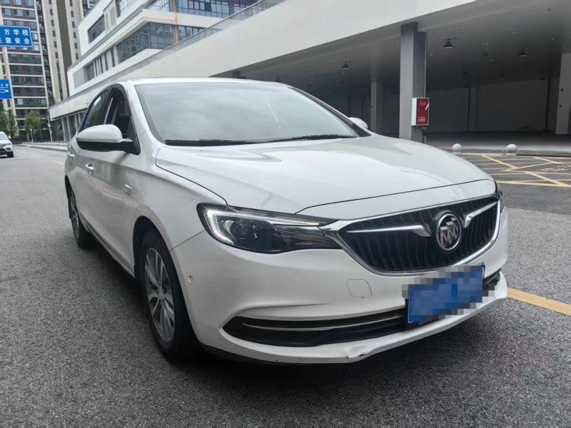 成都20年别克英朗3