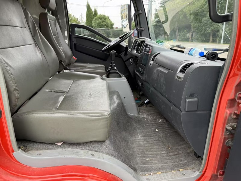 徐州23年卡车系列重汽豪沃5