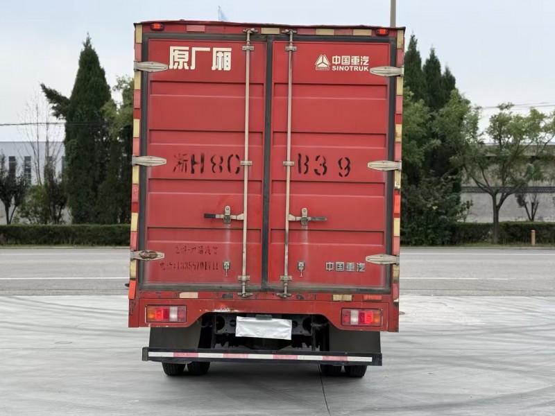 徐州23年卡车系列重汽豪沃8