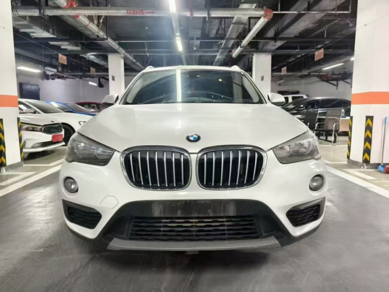 成都17年宝马X11