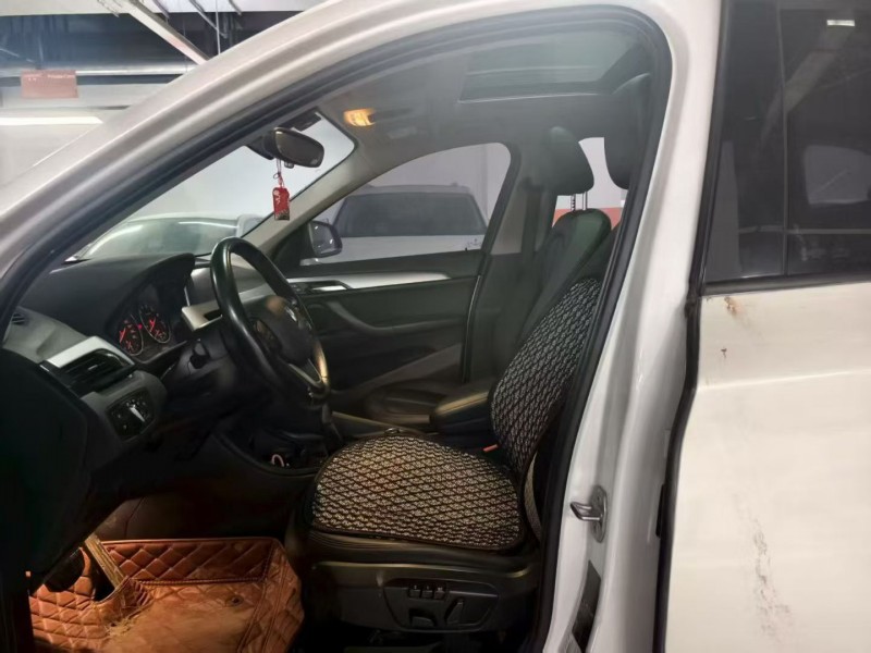 成都17年宝马X15