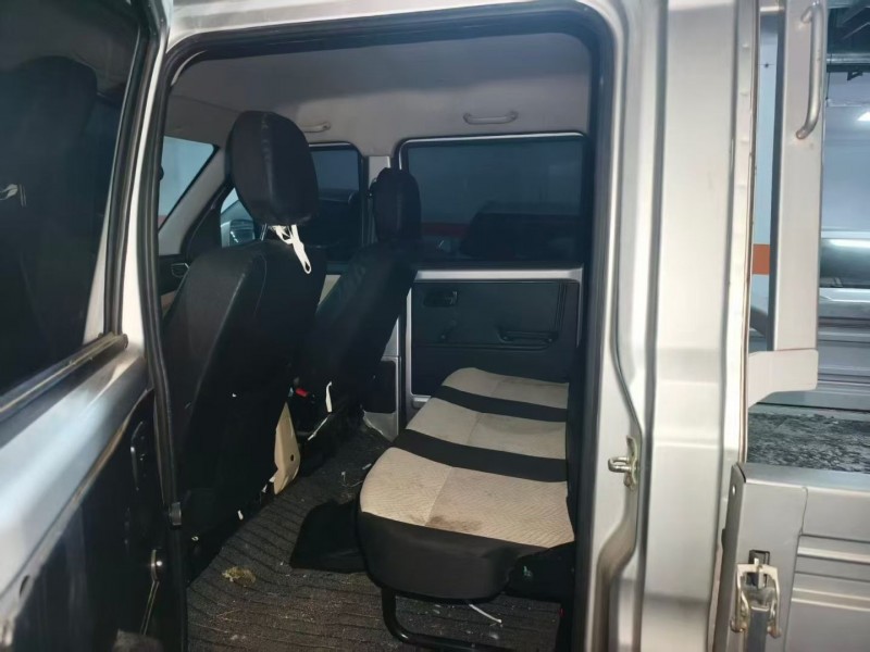 成都23年长安汽车星卡4